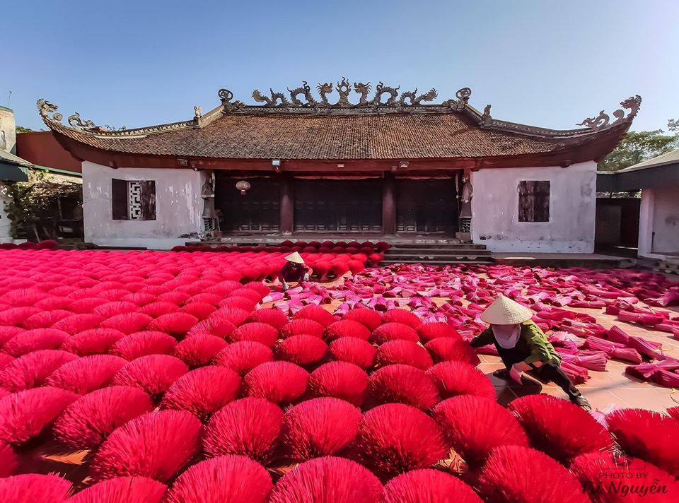 Incense Village, Hat-Making & Lacquer Art full day