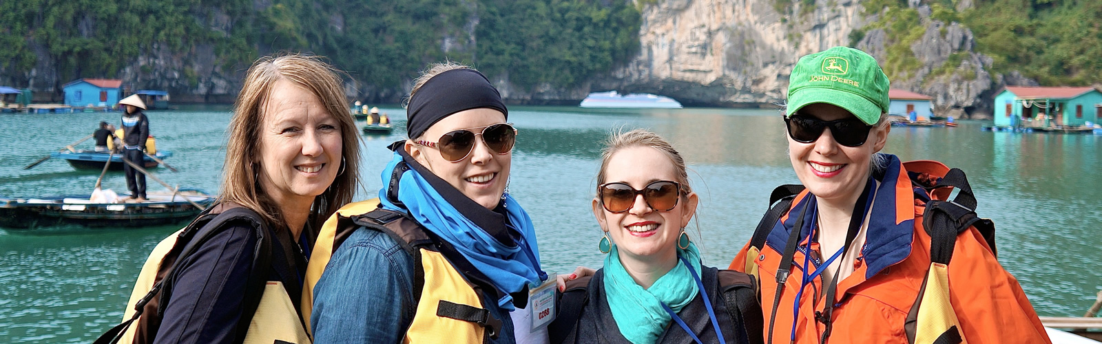Halong Bay Overnight on the Junk
